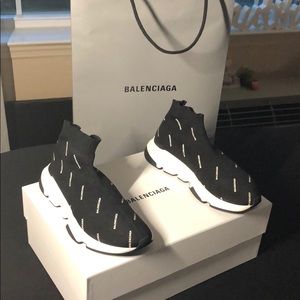 balenciaga speed trainer low orange